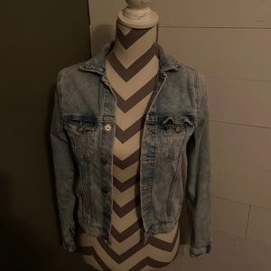 Light Washed Denim Jean Jacket